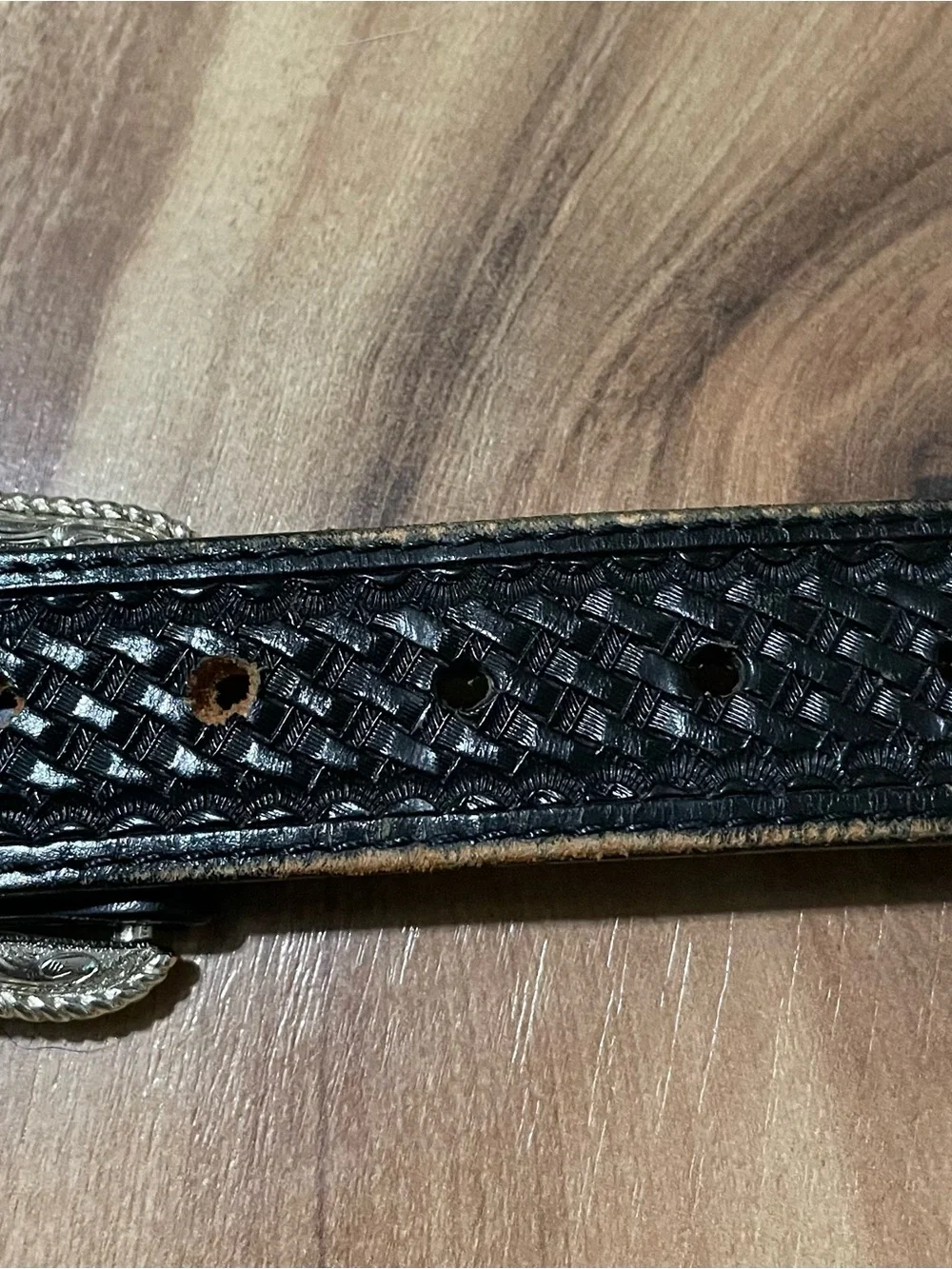 Nocona Womens Black Leather Western Belt with Silver Conchos & Whipstitch - Picture 8 of 14